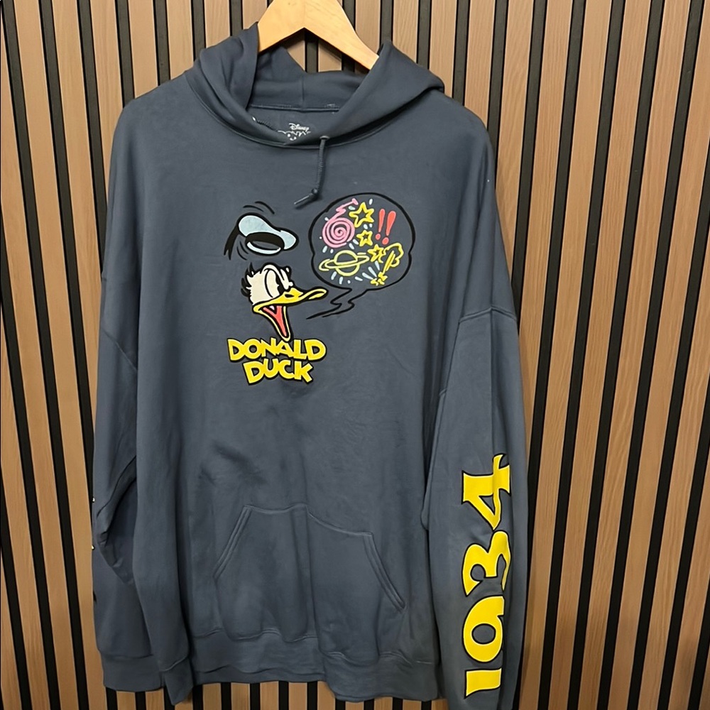 Donald Duck Men's Dark Gray Graphic Hoodie